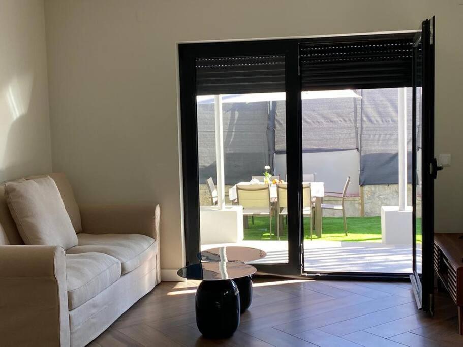 הוילה ססימברה Casa Com Jardim Perto Da Praia מראה חיצוני תמונה